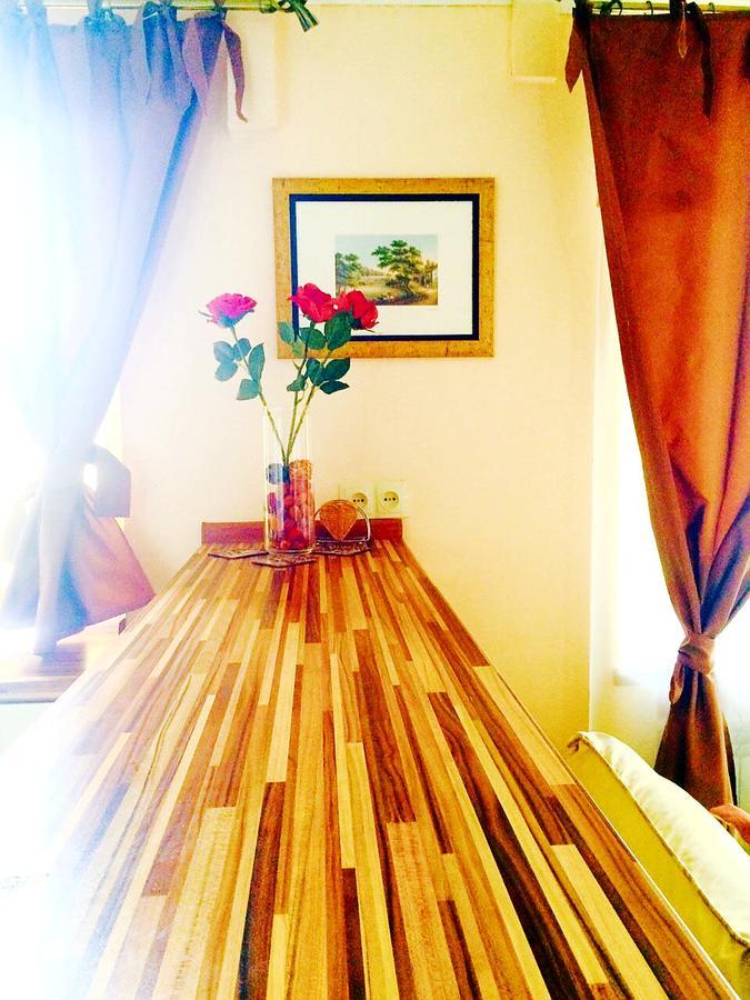 Apartment Voznesenska 25 Dnipro Luaran gambar